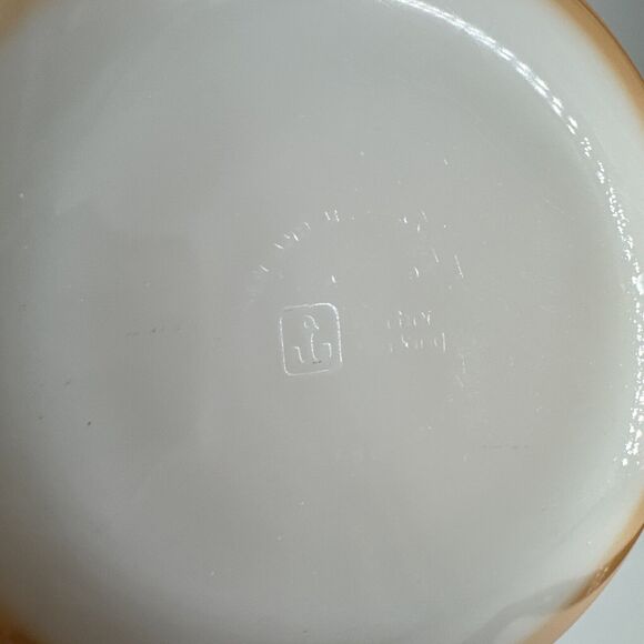 Anchor Hocking Fire King MCM 1.5 QT Casserole Dish 437 Gold Peach Luster VTG - Picture 7 of 9